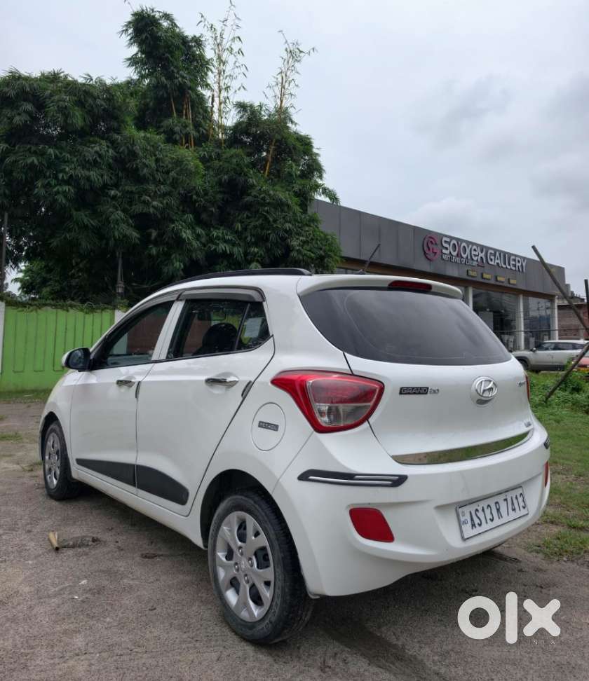 Hyundai Grand I10 Sportz, 2014, Petrol
