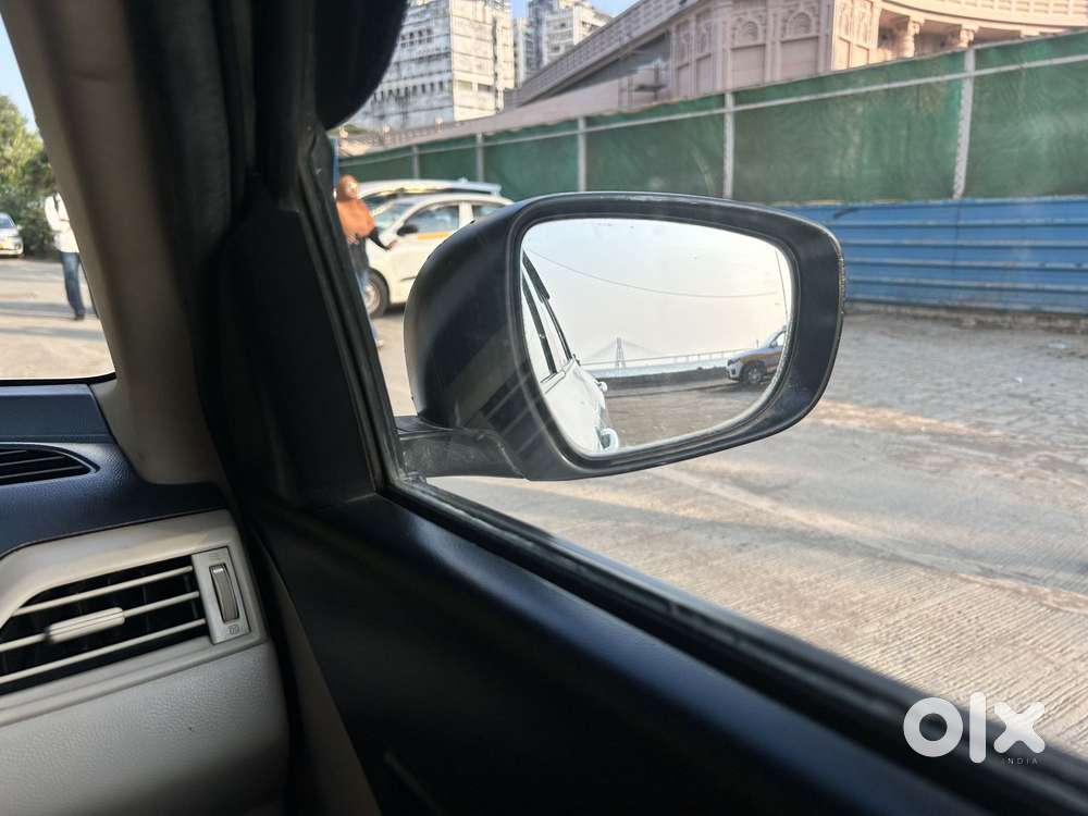 Maruti Suzuki Dzire Vxi Ags, 2017, Petrol
