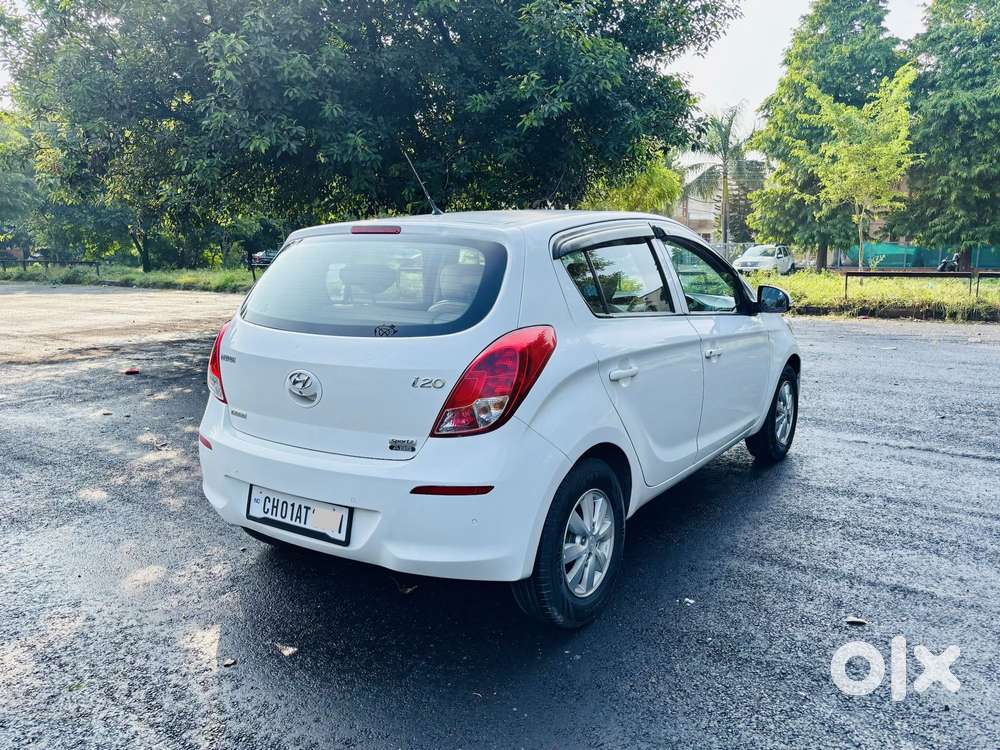 Hyundai I20 Sportz Option 1.4 Crdi, 2013, Diesel