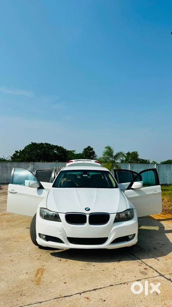 Bmw 3 Series Sport 2011
