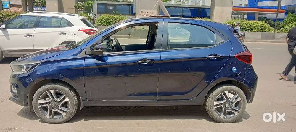 Tata Tiago 1.2 Revotron Xza Plus Amt, 2023, Petrol