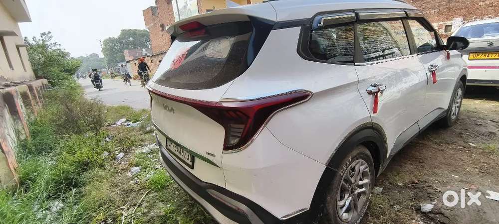 Kia Carens 1.5 Premium 2023
