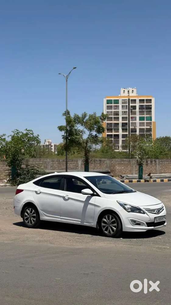 Hyundai Verna 2016 Diesel 89500 Km Driven