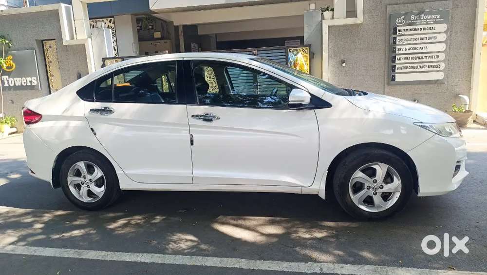 Honda City Petrol 2016 Variant