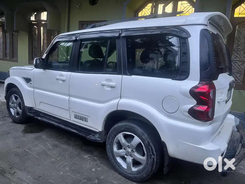 Mahindra Scorpio 2022 Diesel 98000 Km Driven