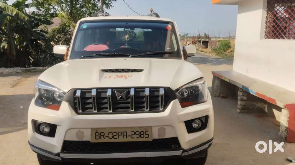 Mahindra Scorpio 2017 Diesel 150000 Km Driven