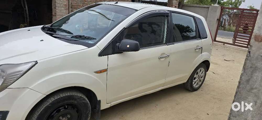 Ford Figo16/12/ 2013 Diesel 75000 Km Driven