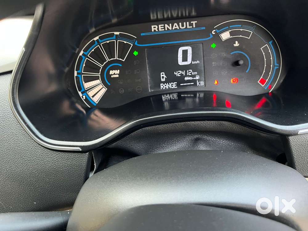 Renault Triber Rxz, 2020, Petrol