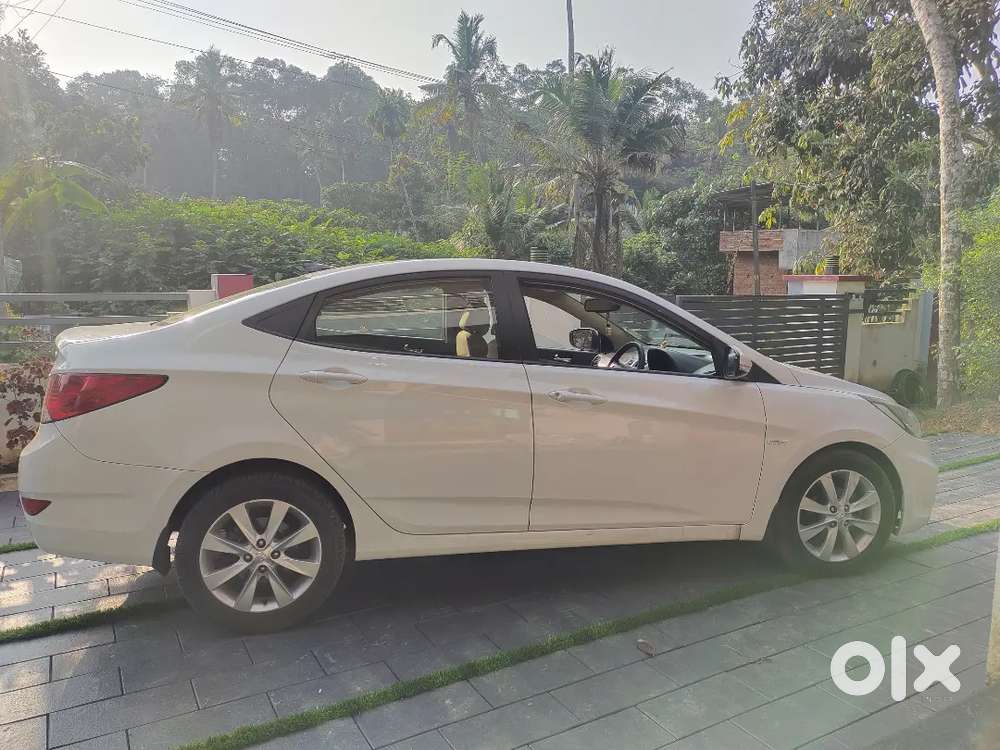 Hyundai Verna 2011 Petrol 75 Km Driven
