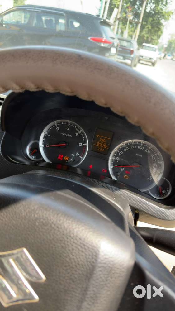 Maruti Suzuki Swift Dzire 2017