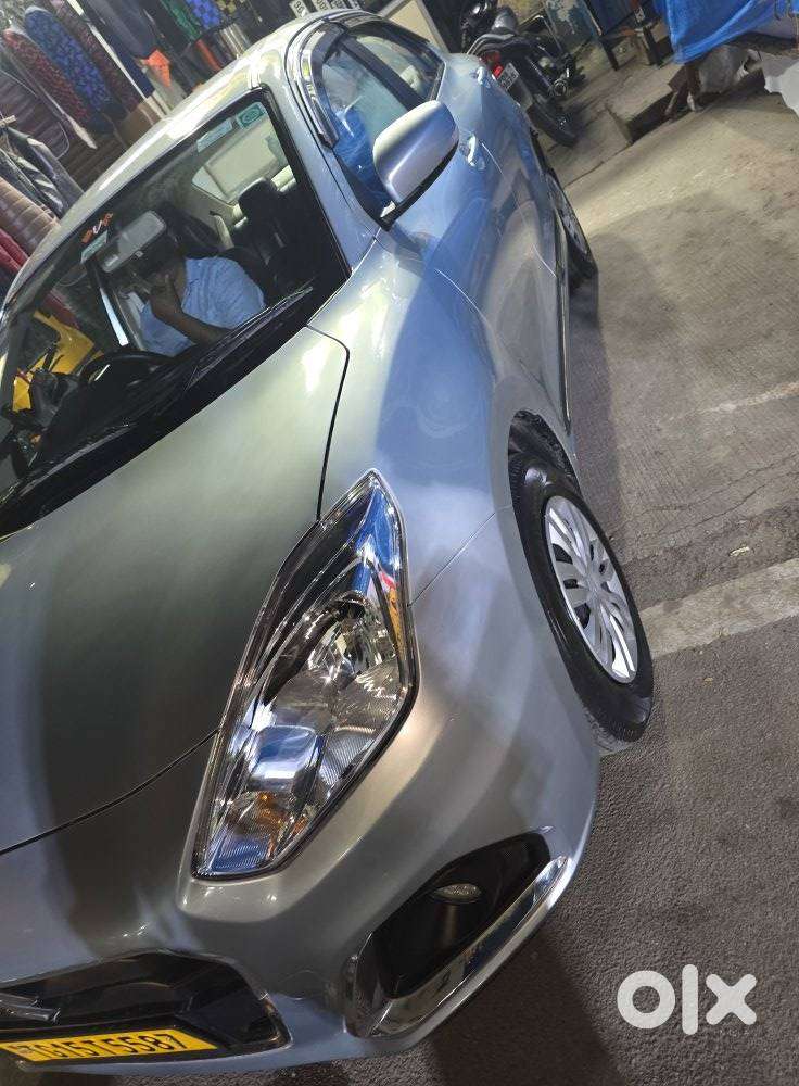 Maruti Suzuki Dzire 1.2 Vxi Amt, 2024, Petrol