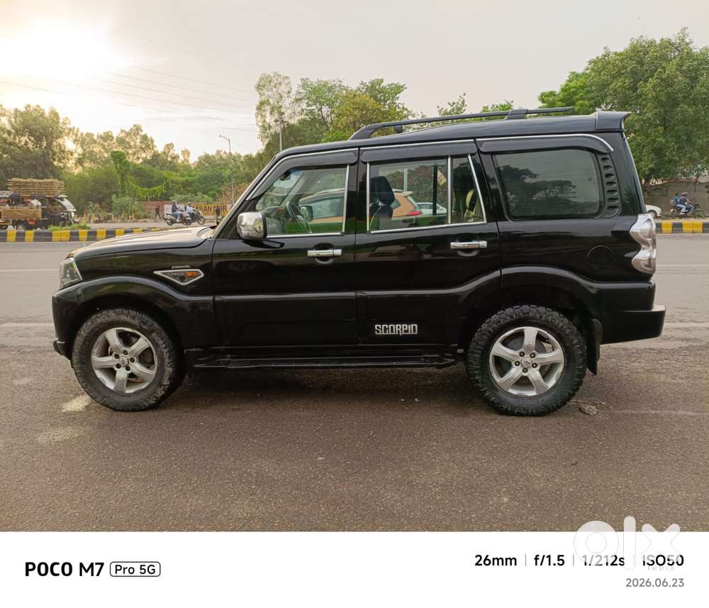 Mahindra Scorpio S6 Plus, 2016, Diesel