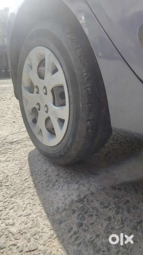Hyundai Grand I10 Sports 2015 Petrol 100000 Km Driven