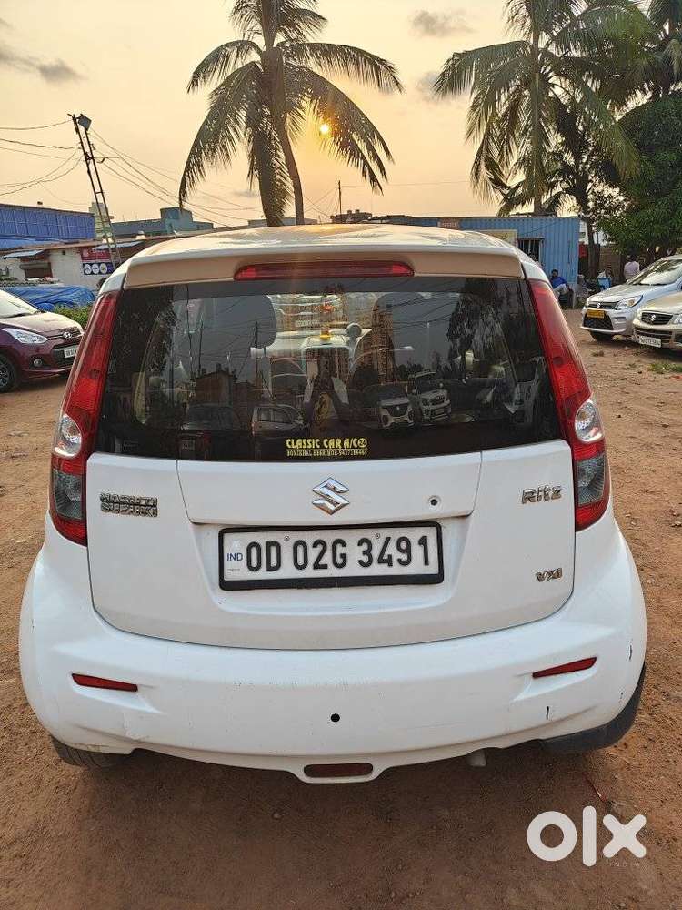 Maruti Suzuki Ritz Vxi (abs) Bs Iv, 2013, Petrol