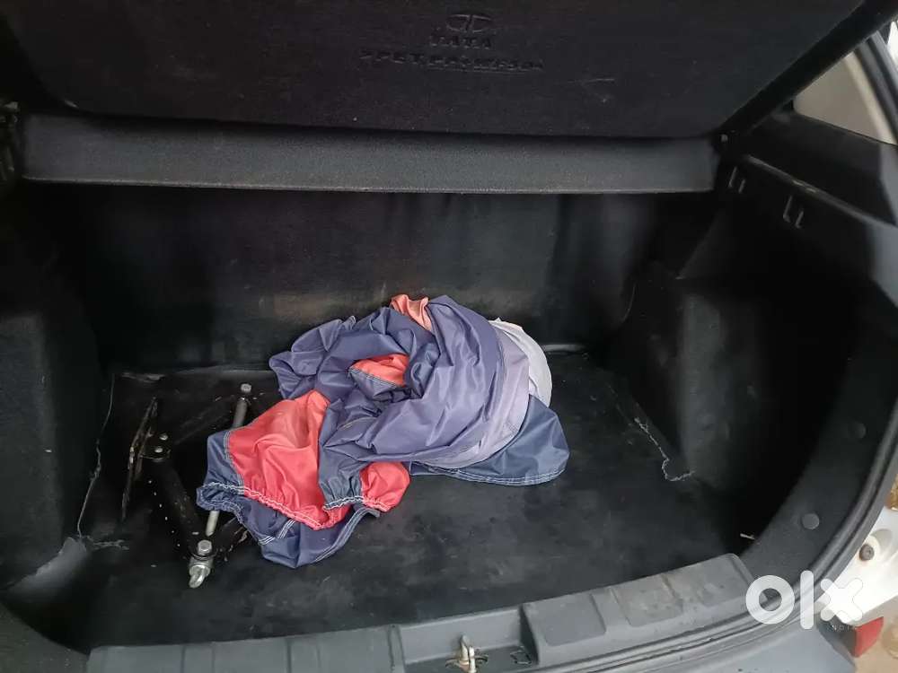 Tata Nexon Revotron 2019 Petrol Manual