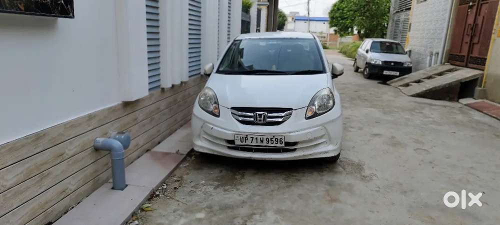Honda Amaze 2nd Gen 2015 Diesel 110000 Km Driven