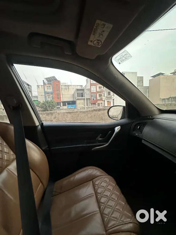 Mahindra Xuv500 2019 Diesel 66000 Km Driven