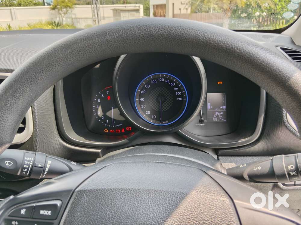 Hyundai Venue S 1.2 Petrol, 2020, Petrol