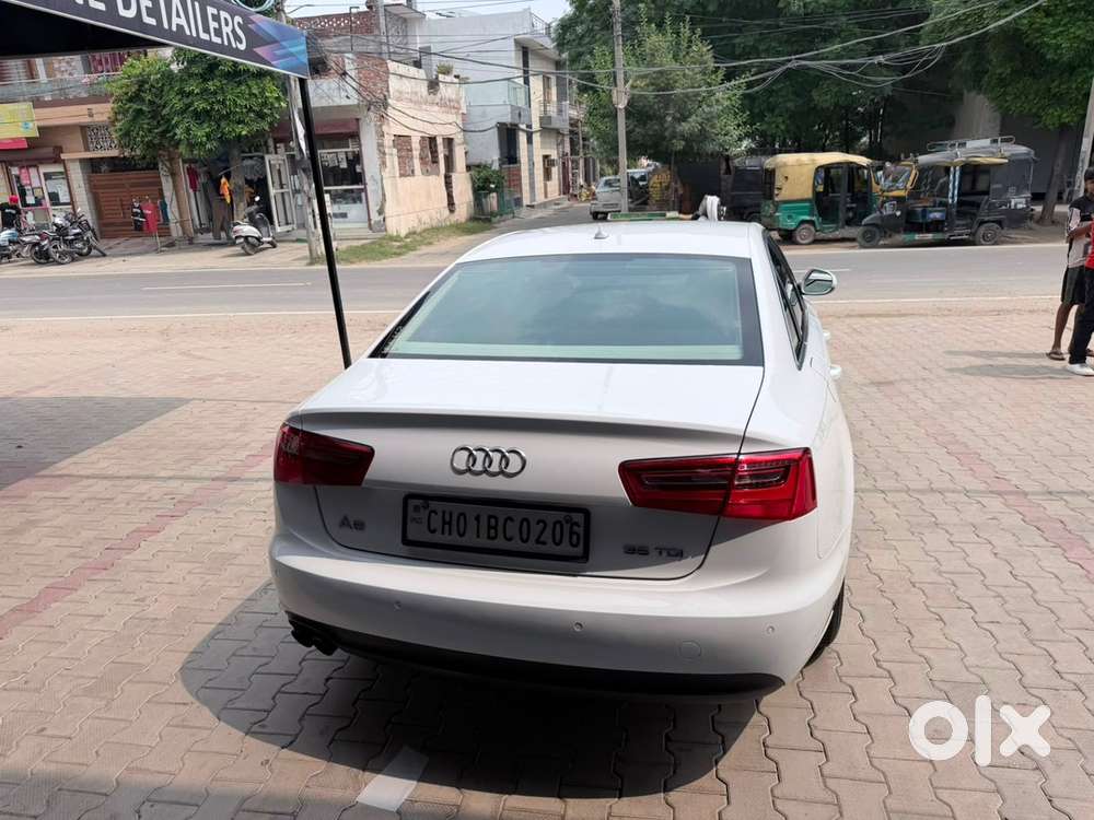 Audi A6 Diesel Automatic 2015 Km Driven 110000