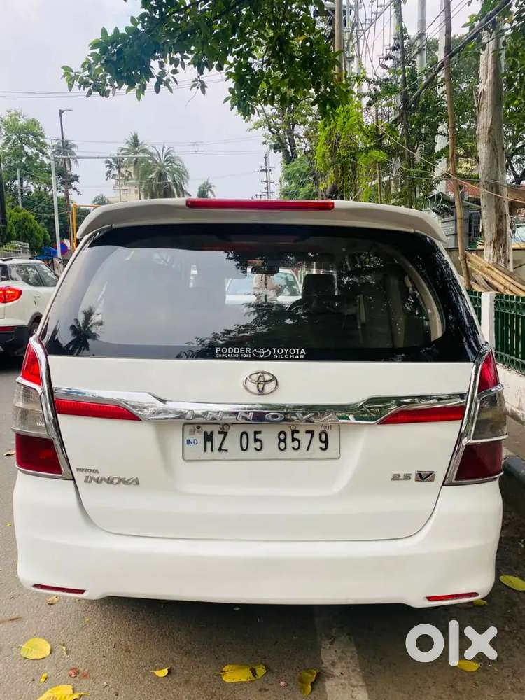Toyota Innova 2013 Diesel 142000 Km Driven