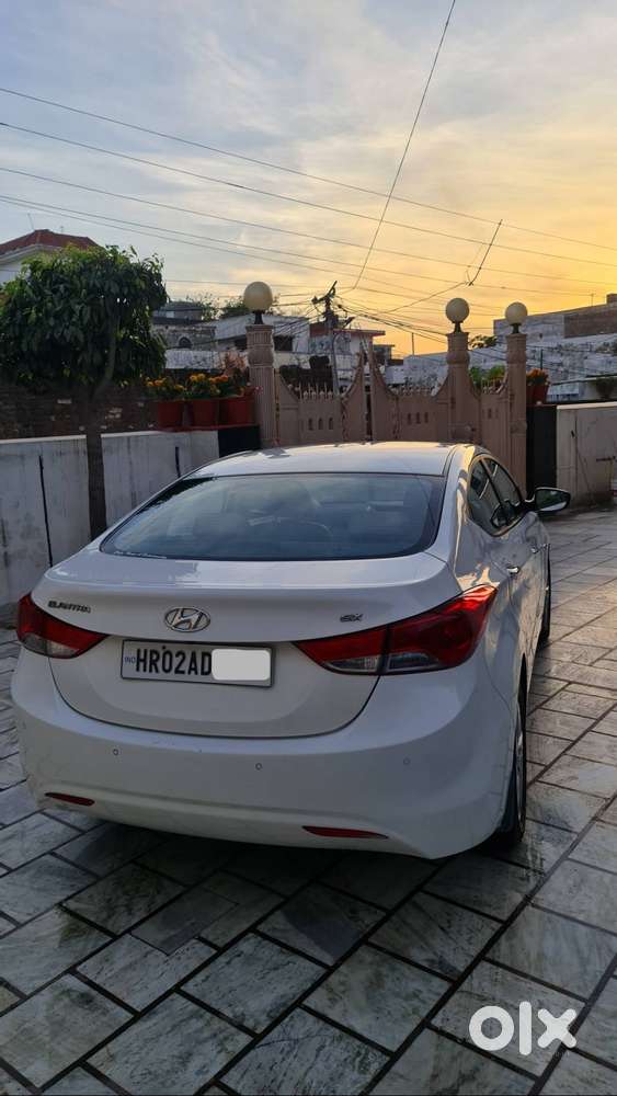 Hyundai Elantra At 2014 Diesel Well Maintained