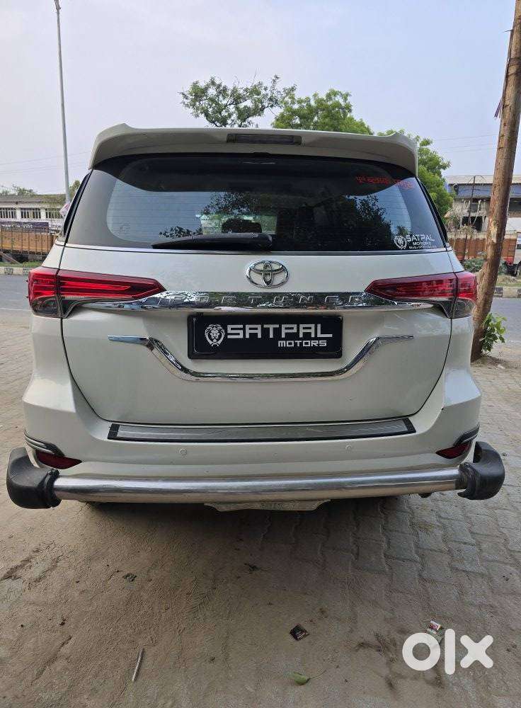 Toyota Fortuner 4x2 Mt 2.8 Diesel, 2018, Diesel