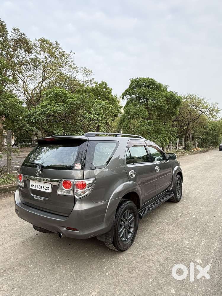 Toyota Fortuner 4x2 Manual, 2014, Diesel