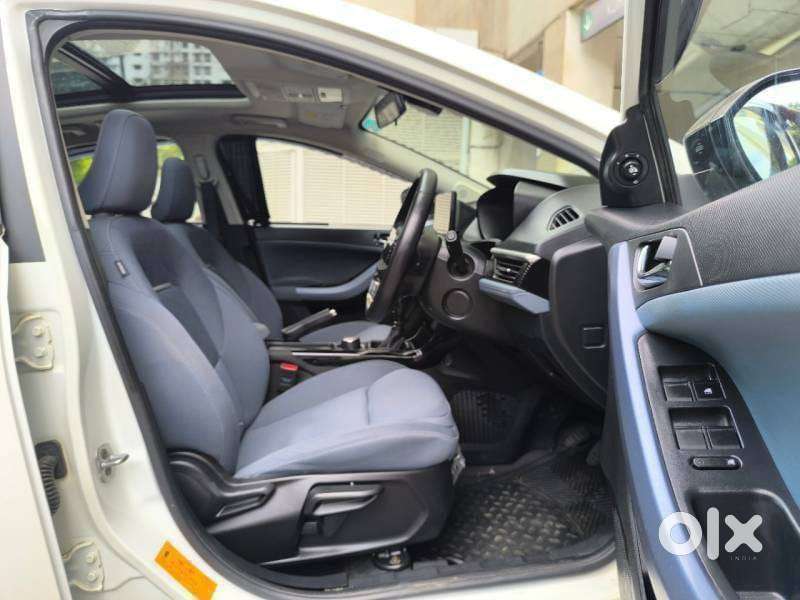 Tata Curvv Creative 1.2 Revotron Petrol 6mt, 2024, Petrol