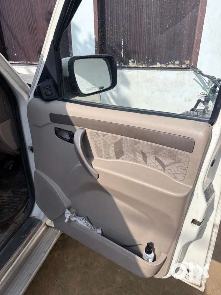Mahindra Scorpio Getaway 2012 Diesel Well Maintained