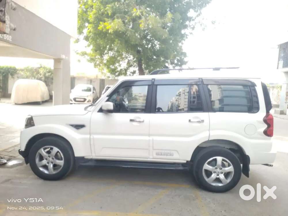 Mahindra Scorpio 2019 Diesel Well Maintained
