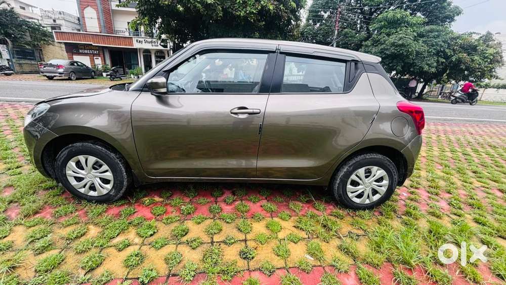 Maruti Suzuki Swift 1.2 Vxi (o), 2024, Petrol