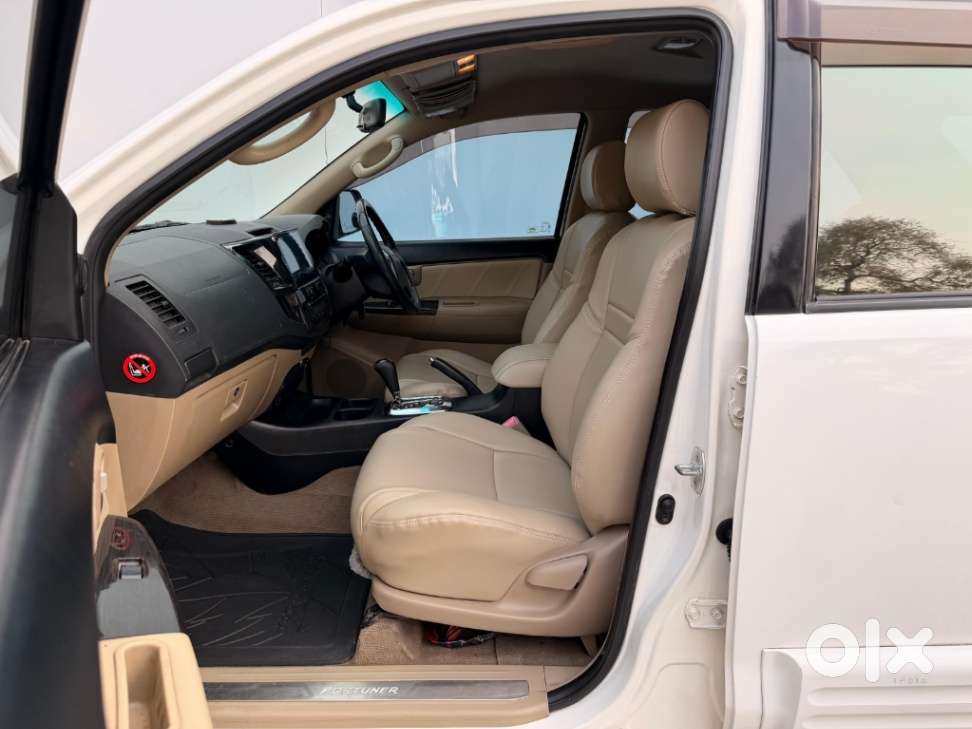 Toyota Fortuner 3.0 4x2 Automatic, 2015, Diesel