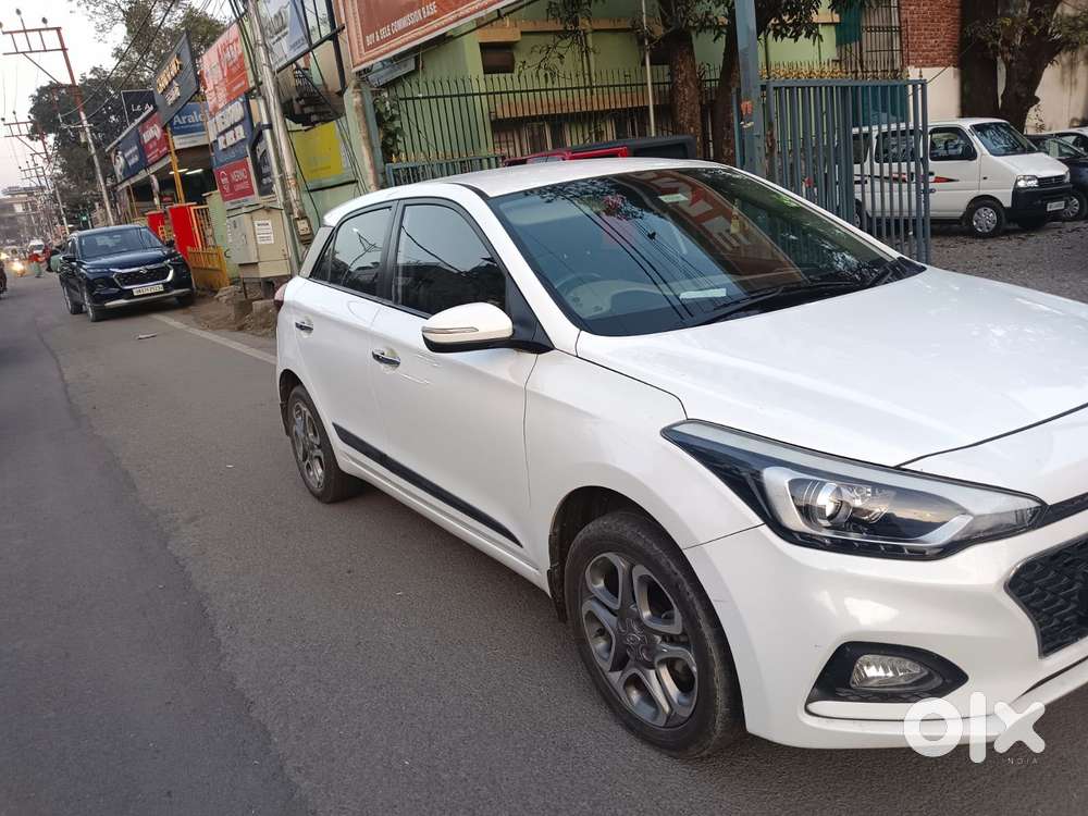 Hyundai Grand I10 2013-2016 Sportz, 2016, Petrol