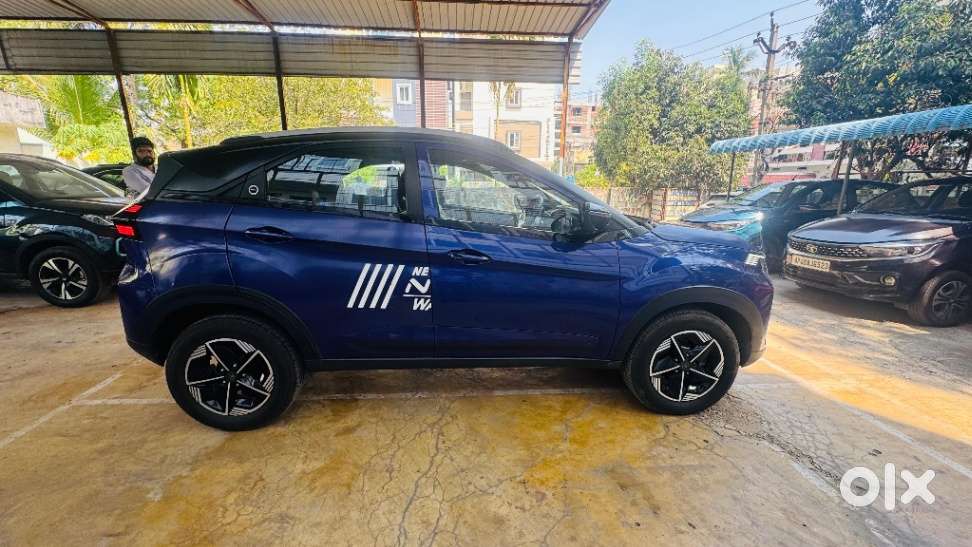 Tata Nexon Creative Plus S 1.2 Revotron Petrol 7dca Dt, 2023, Petrol