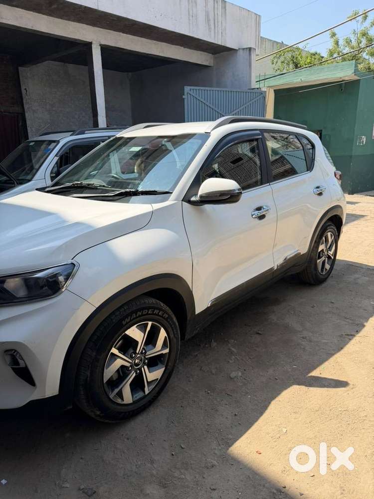 Kia Sonet 2020 Diesel Well Maintained