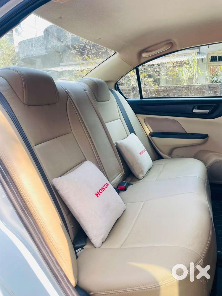 Toyota Innova Crysta Zx 2.4 Diesel 7 Seater, 2022, Diesel