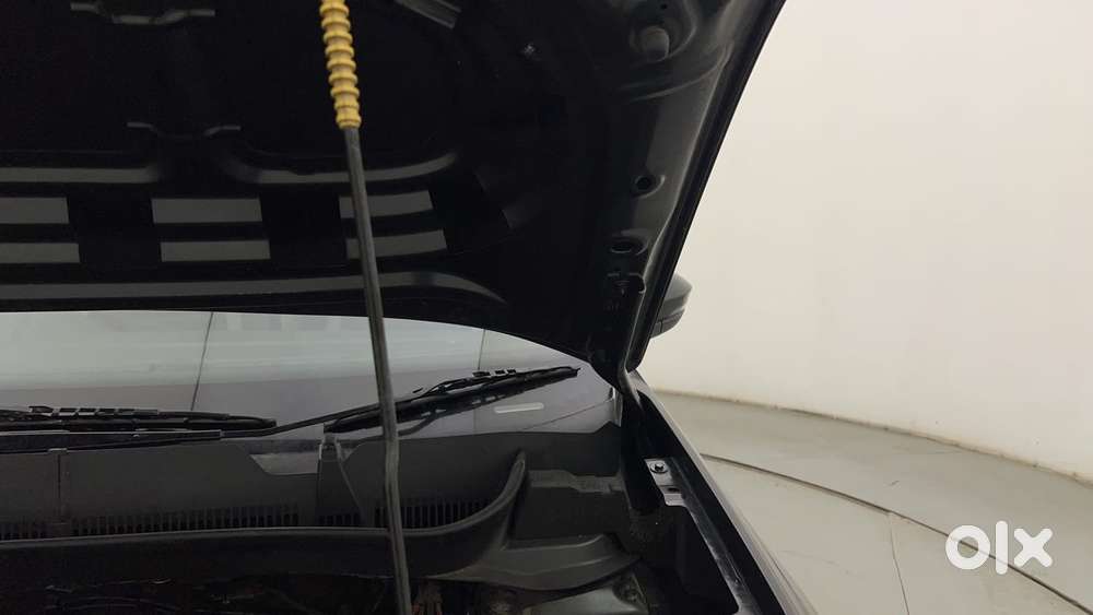 Volkswagen Taigun Topline 1.0 Tsi At (electric Seats), 2022, Petrol