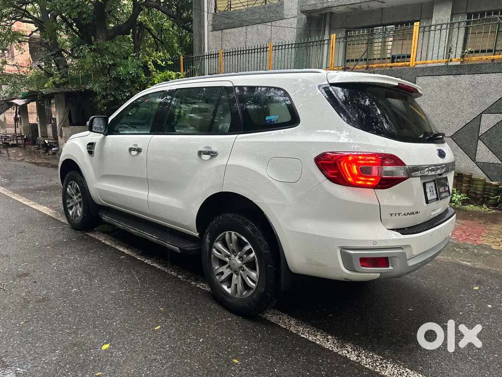Ford Endeavour 3.2 Titanium At 4x4, 2017, Diesel