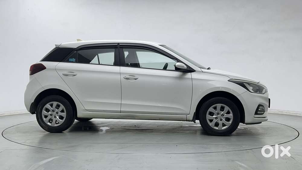 Hyundai Elite I20 [ ] 1.2 Sportz, 2018, Petrol