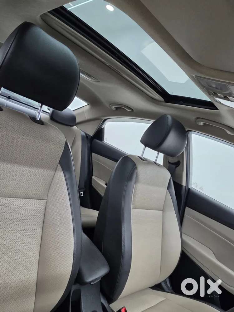 Hyundai Verna 1.6 Sx (o) Vtvt, 2018, Petrol