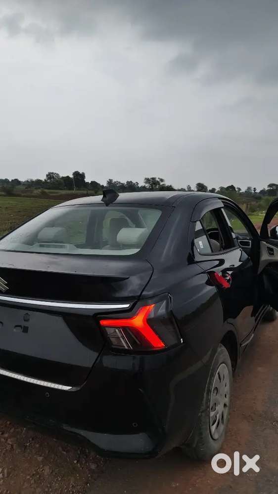 Maruti Suzuki Dzire 1.2 2016