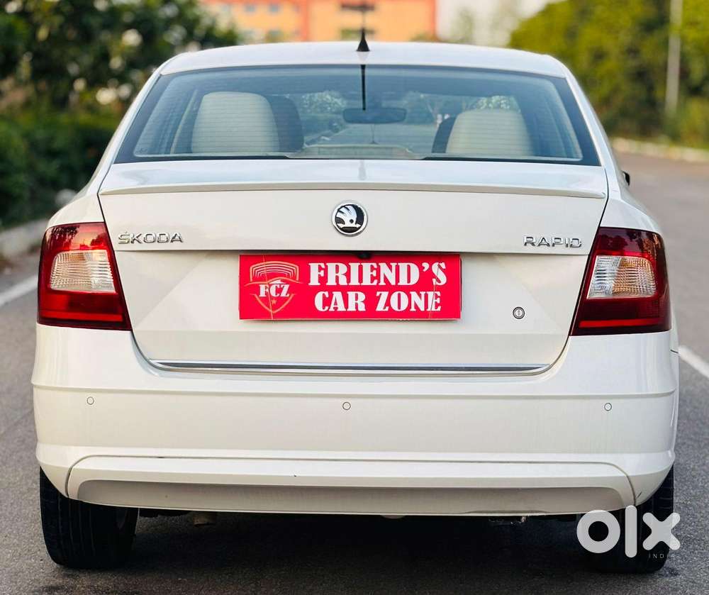 Skoda Rapid 1.0 Style At, 2021, Petrol