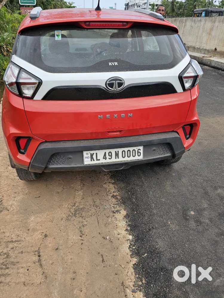 Tata Nexon Xm Petrol 2021