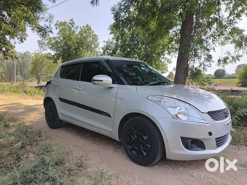 Maruti Suzuki Swift 2015 Diesel 115500 Km Driven