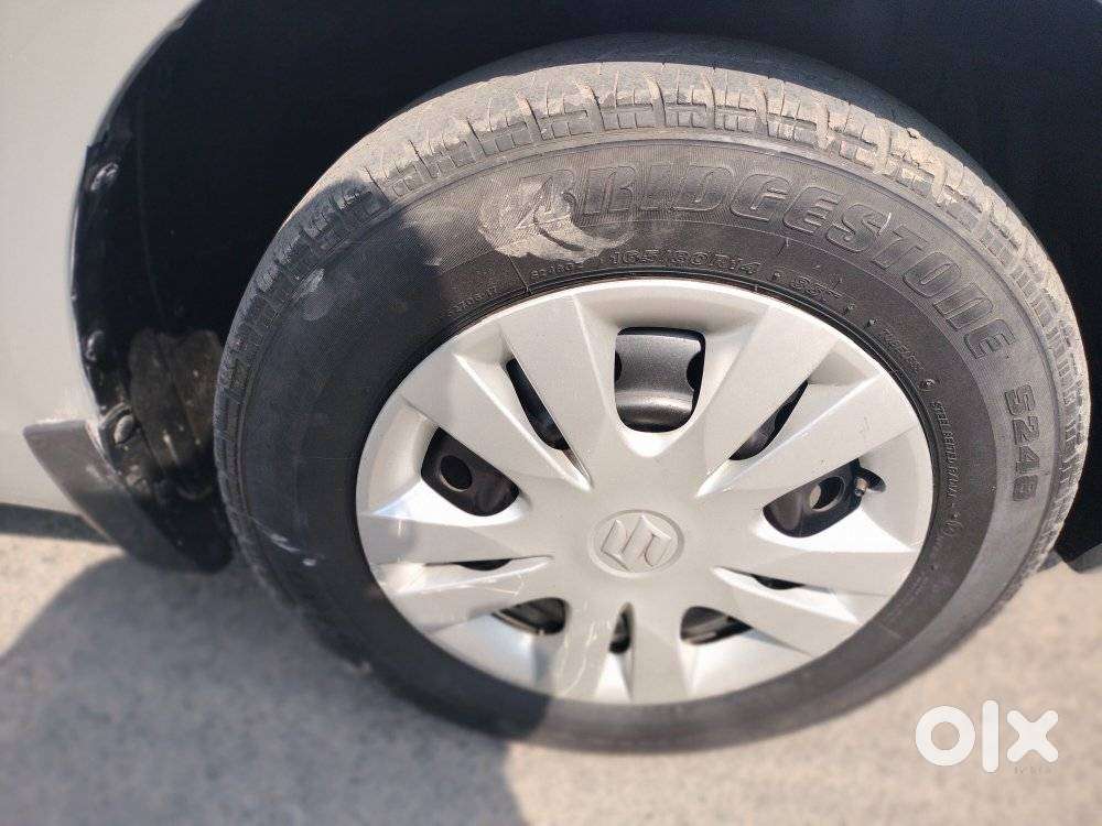 Maruti Suzuki Dzire 1.2 Vxi, 2013, Petrol