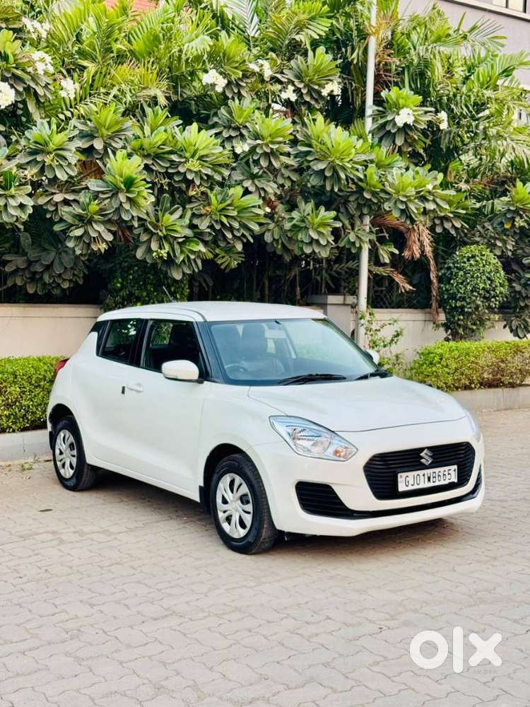 Maruti Suzuki Swift Vxi Optional, 2021, Petrol