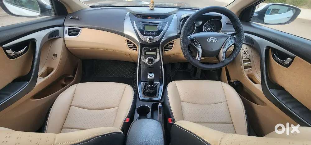 Hyundai Elantra 2014 Diesel 92234 Km Family Useing Car Top Model
