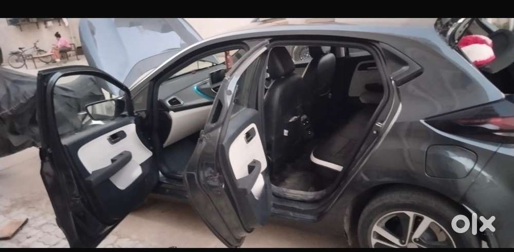 Tata Altroz 2021 Variant