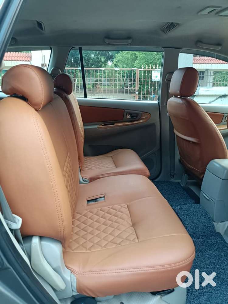 Toyota Innova 2009-2011 2.0 Vx 8 Str, 2011, Diesel