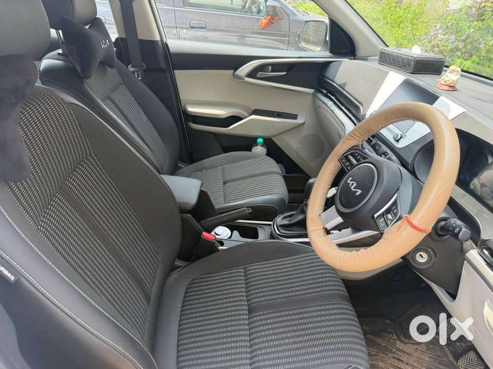 Kia Carens Prestige 2022
